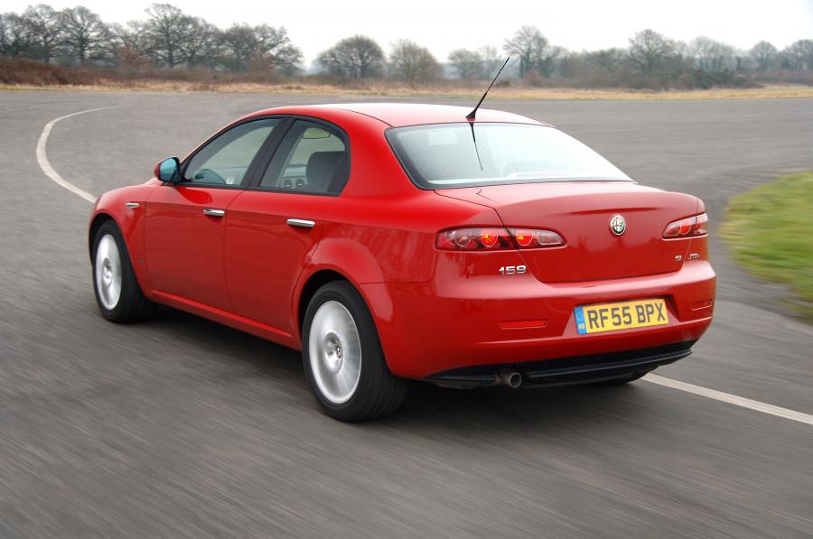  Alfa Romeo 159 1.9 JTDm (939A) 2006 года  (UK) (фото 9 из 24)